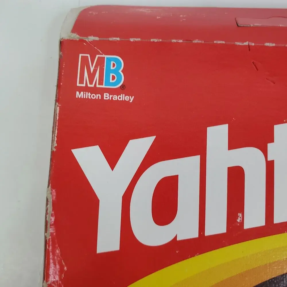 1982 Vintage YAHTZEE SCORE PADS 80 SCORE CARDS New In Sealed Box MADE IN USA